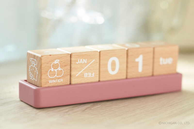 hellokitty_block_calendar_image1